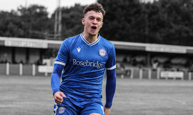 LEAGUE GONG FOR HOLLAND-WILKINSON