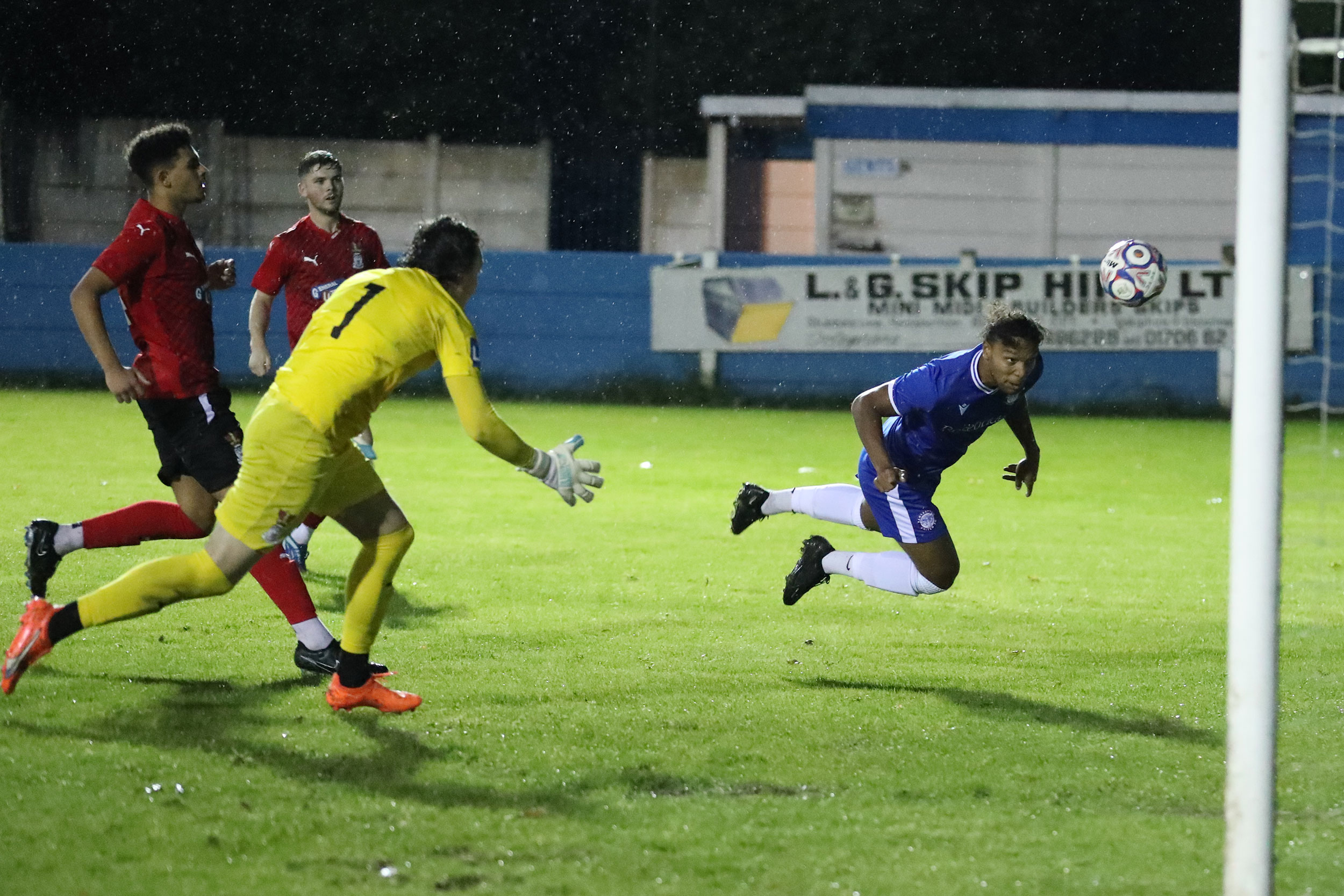 Oumar Camara v Irlam