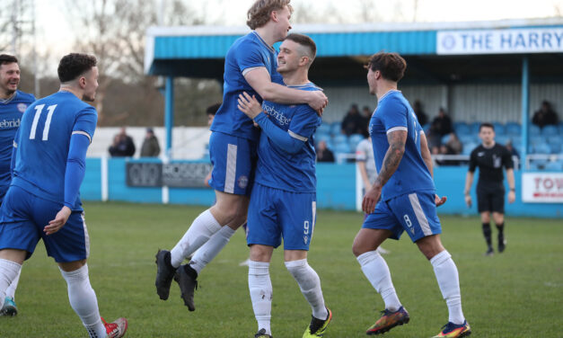 14 SECOND DUDLEY OVERHEAD SEALS WIN